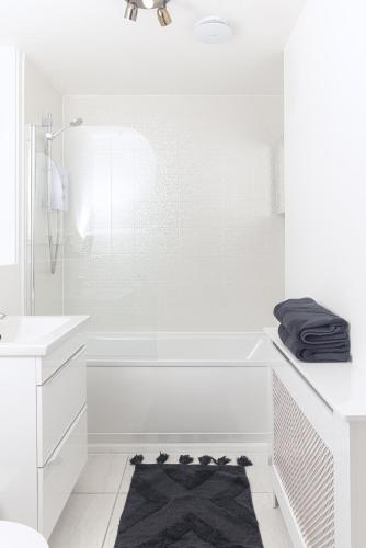 Deluxe Apartment image 3