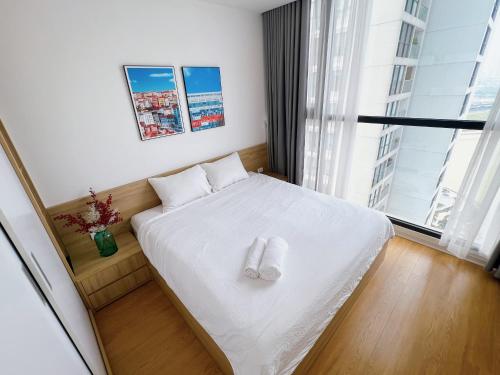 Two-Bedroom Apartment image 4