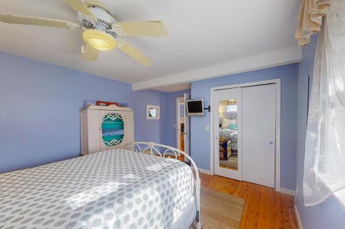 The Cottage at Long Sands The Cottage at Long Sands