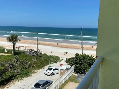 Beach Blessed - Sea View at Symphony Beach Club, Ormond Beach (foto 5)
