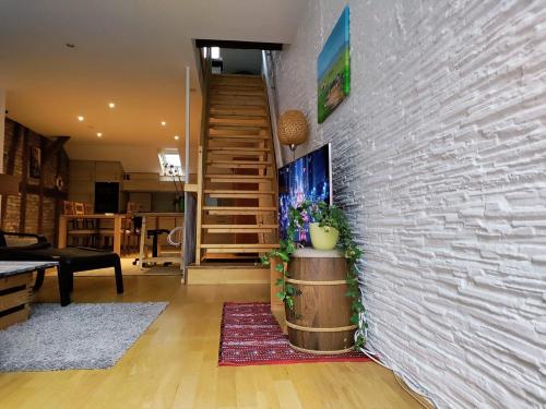  Cozy Penthouse in Bern Center in Bern
