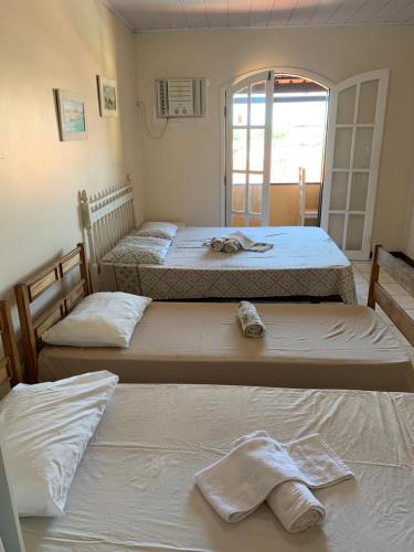 Quadruple Room with Balcony image 8
