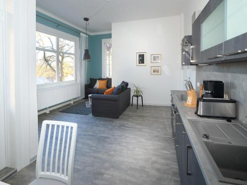 Moderne Ferienwohnung am Thuringer Wald perfekt fur Familien, Paare & Urlaub mit Hund, mit Sauna & B in Georgenthal (Thuringia)