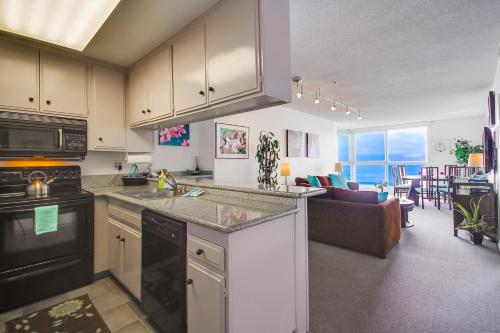 Beachview Condo in San Diego, USA