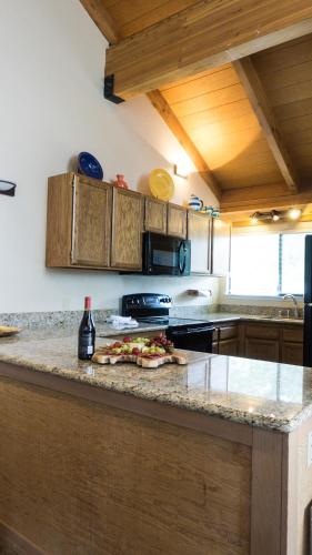 Indian Hills 6088 - main image