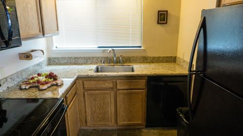 Indian Hills 6088 - image 9