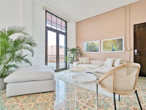 Dreamy 3BR in Casco Viejo in Panama