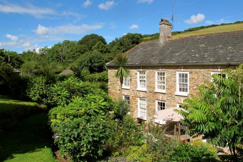 Manor Farmhouse