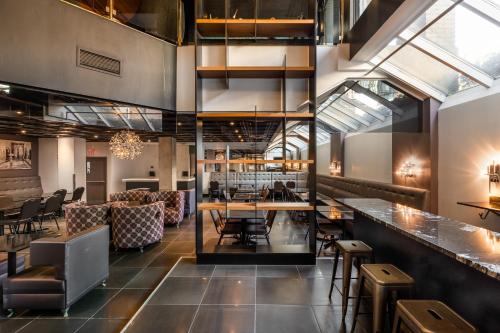 Empire Suites near Chinatown