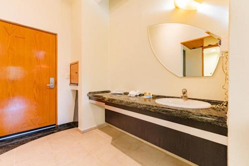 Hotel Pasadena CDMX – Mexico City, NH