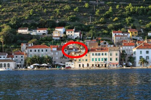  Rooms by the sea Vis - 3034 in Vis