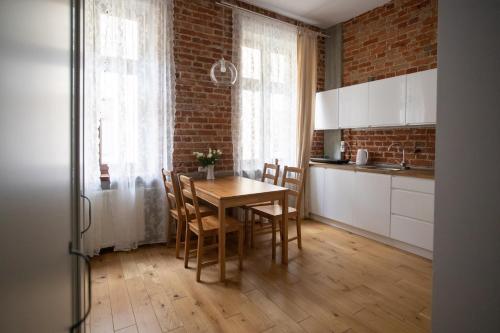 Apartament Apretura