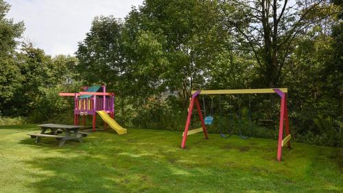 Seven Springs 2 Bedroom Standard Condo, Sleeps 10! condo in Champion, USA
