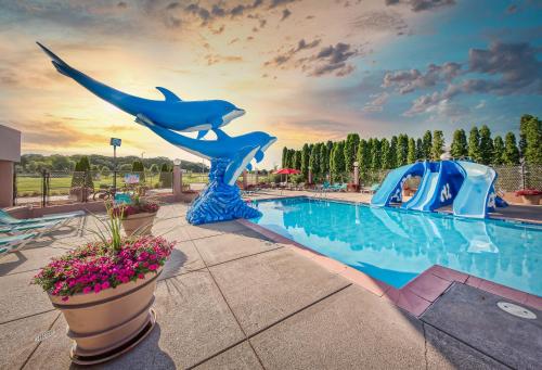 Grand Marquis Waterpark Hotel & Suites - image 39