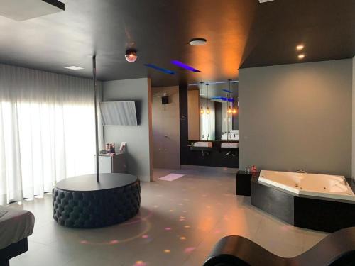 Illusion Motel & Hotel in Campo Novo do Parecis