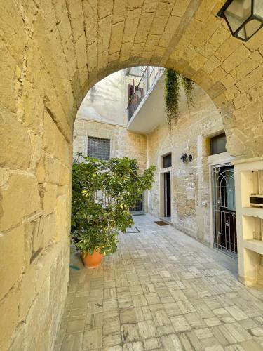 Widok z zewnątrz, Nohi's House in the historic center in Lecce
