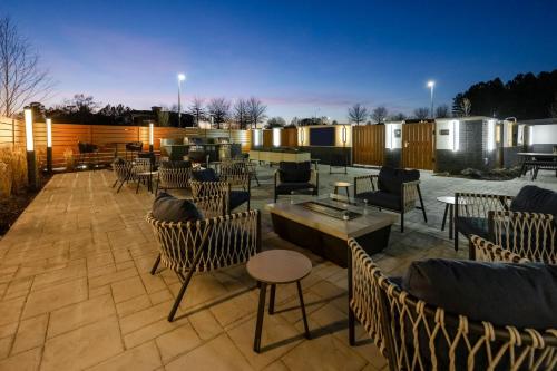 TownePlace Suites by Marriott Canton Riverstone Parkway - image 10