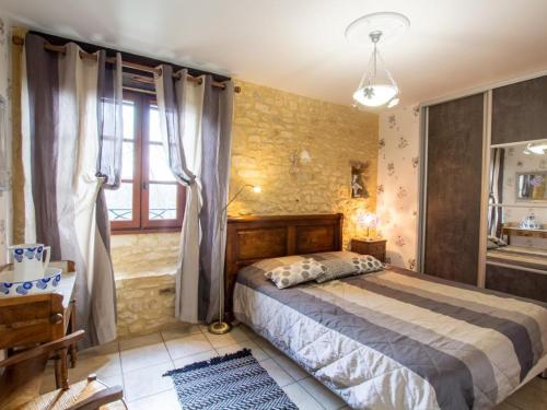 Maison familiale de caractère à Limeuil avec WiFi - FR-1-616-176 (Maison familiale de caractere a Limeuil avec WiFi - FR-1-616-176) in Sainte-Alvere