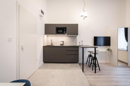 D48 - Central Boulevard Residence - Best Location by BQA Room Type - One-Bedroom Apartment