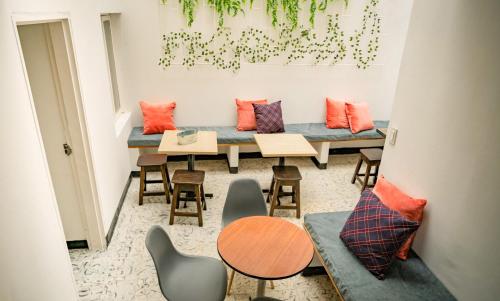 Facilities, DeRequka Hostel in Universidad