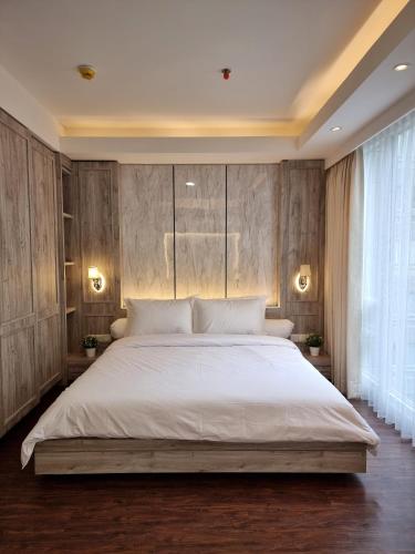 New! Luxury Landmark Residence Apartment 2+1BR 96m, Bandung