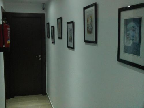 Hostal Cubelles - main image
