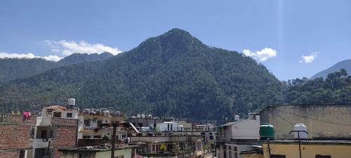 View, GOMUKH HOTEL in Uttarkashi