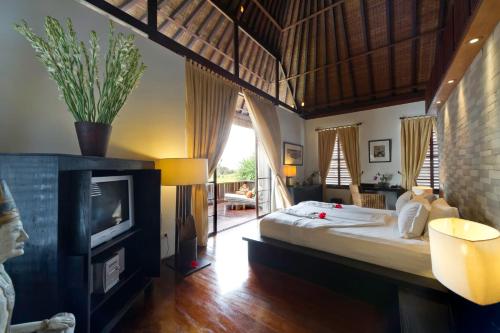 Aventus Luxury Beachfront Villa Gianyar