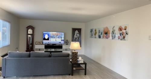 Monthly only, Quite condo in the 55 community,10 min to Laguna beach in Laguna Woods, USA