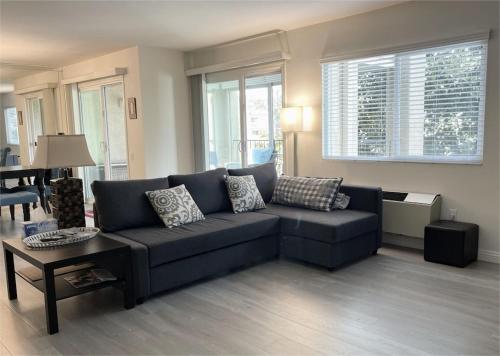 Monthly only, Quite condo in the 55 community,10 min to Laguna beach in Laguna Woods (CA)