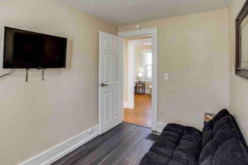 Fabulous House near Airpt/DwTN/UofR in Rochester, USA