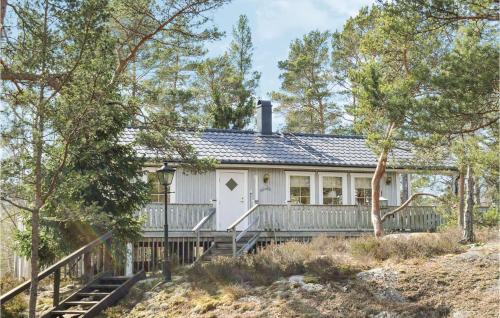 Awesome Home In Djurhamn With 3 Bedrooms