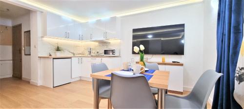 Studio Apartment image 10