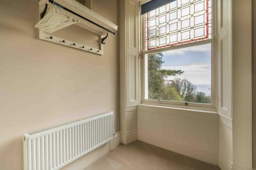 Beautiful Beach side Apartment Beautiful Beach side Apartment