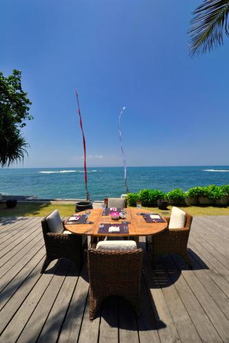 Aventus Luxury Beachfront Villa Gianyar