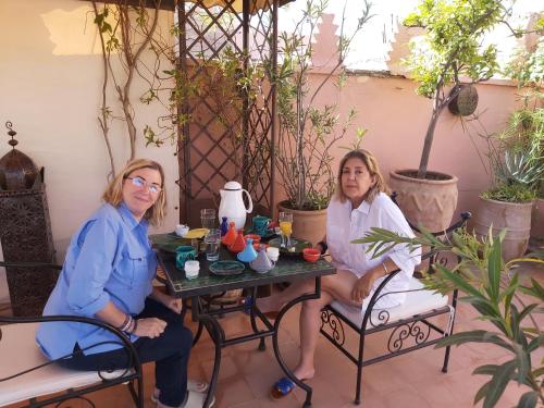 Riad Les Nuits de Marrakech - image 4