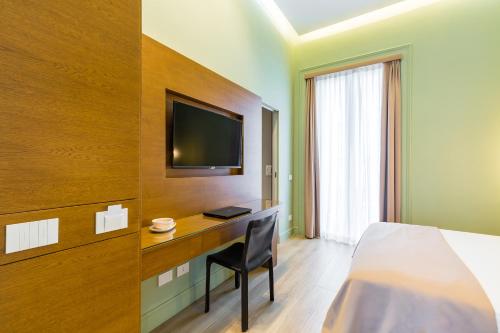 King Room with Sea View image 10