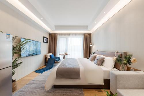 Deluxe King Room room in Livetour Hotel Financial City Keyun Road Metro Guangzhou