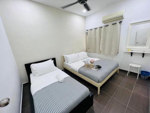 3 bedroom landed beside Jonker Taman Kota Laksamana 150A by Myplace 3 bedroom landed beside Jonker Taman Kota Laksamana 150A by Myplace