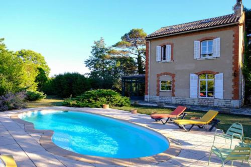 Villa de 5 chambres avec piscine privee jardin amenage et wifi a Ponteves - Location, gîte - Pontevès
