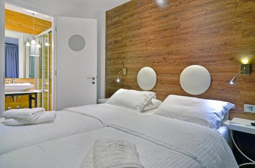 Z Hotel - image 8