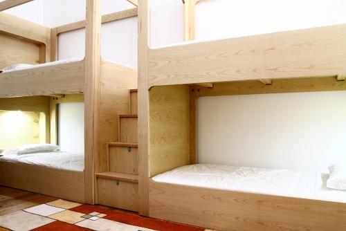 Foto - The Luggage Hostel & Suites