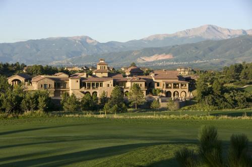 The Lodge at Flying Horse - Accommodation - Colorado Springs