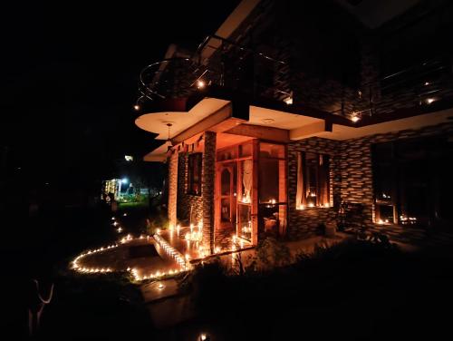 A szálláshely kívülről, indian backpackers hostel in Jagatsukh