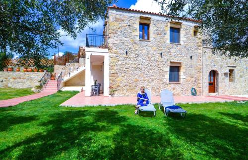 Villa Anastasia Luxe with Top WiFi, BBQ & Amazing Views