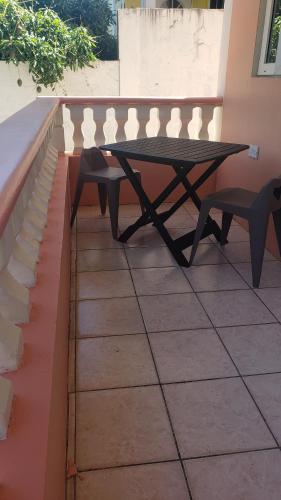 Balcony/terrace, Elue's Inn in Pont Casse
