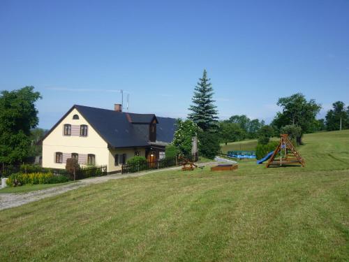 Exterior view, Chalupa u Vysanskych in Jilemnice