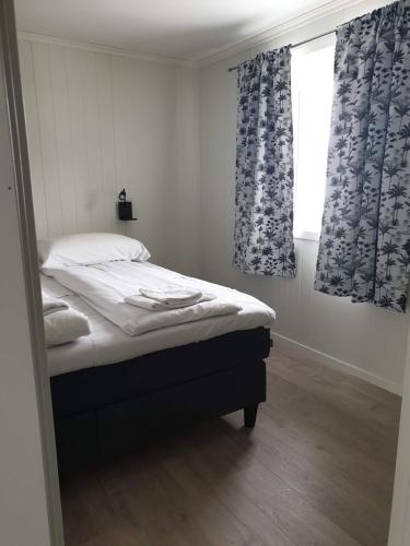 Olderfjord Turistsenter - image 2