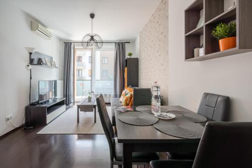 City Center Corvin Suite Apartment