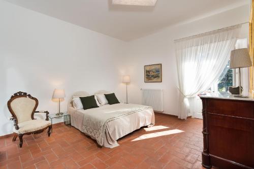 Etna Retreat